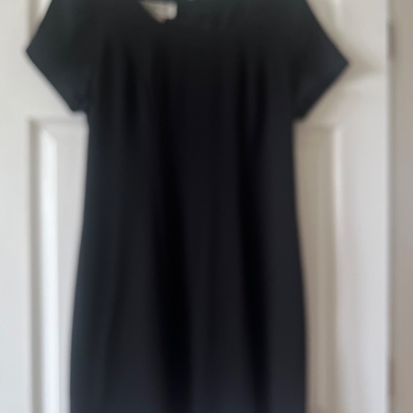 Black dress - Picture 2 of 2